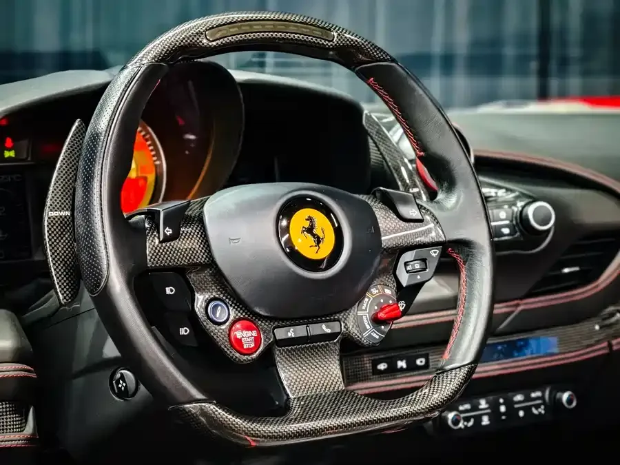 Ferrari F8 Ferrari F8 2020 Spider 3.9T V8 2023 — миниатюра 4