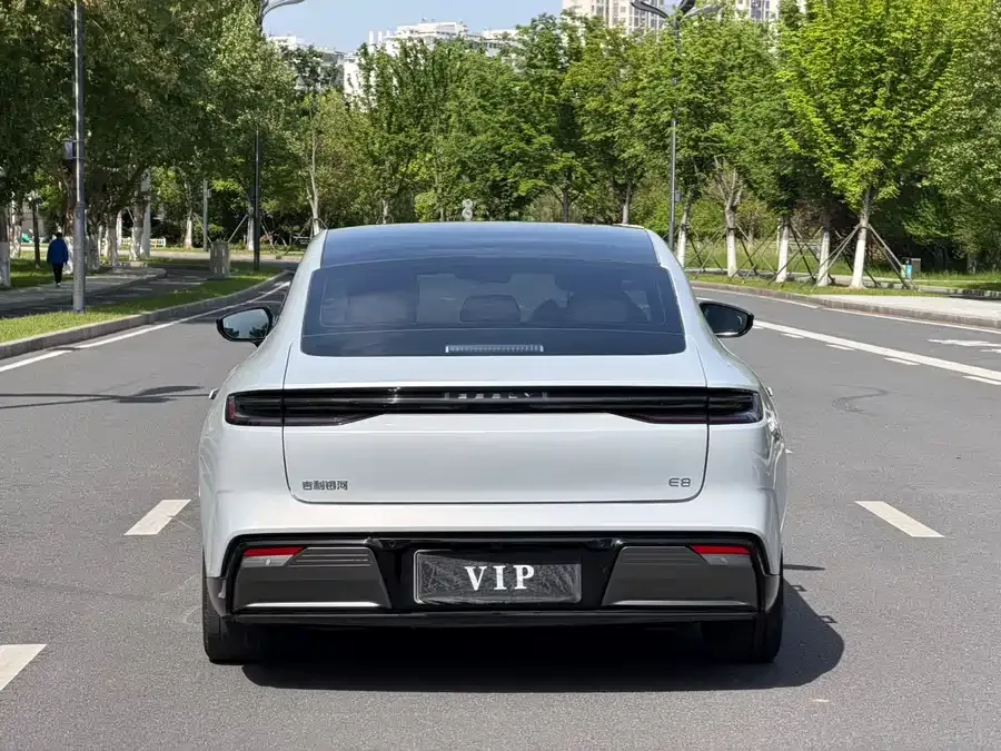 Geely Galaxy E8 Galaxy E8 2025 575km Exploration Smart Driving Edition 2025 — миниатюра 5