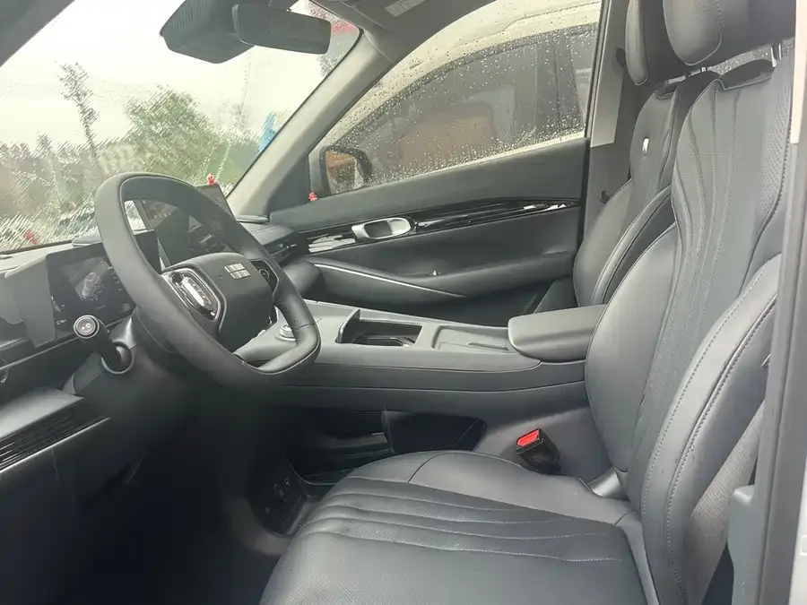 Geely Galaxy E5 Galaxy E5 2026 530km Explorer Edition 2025 — миниатюра 2