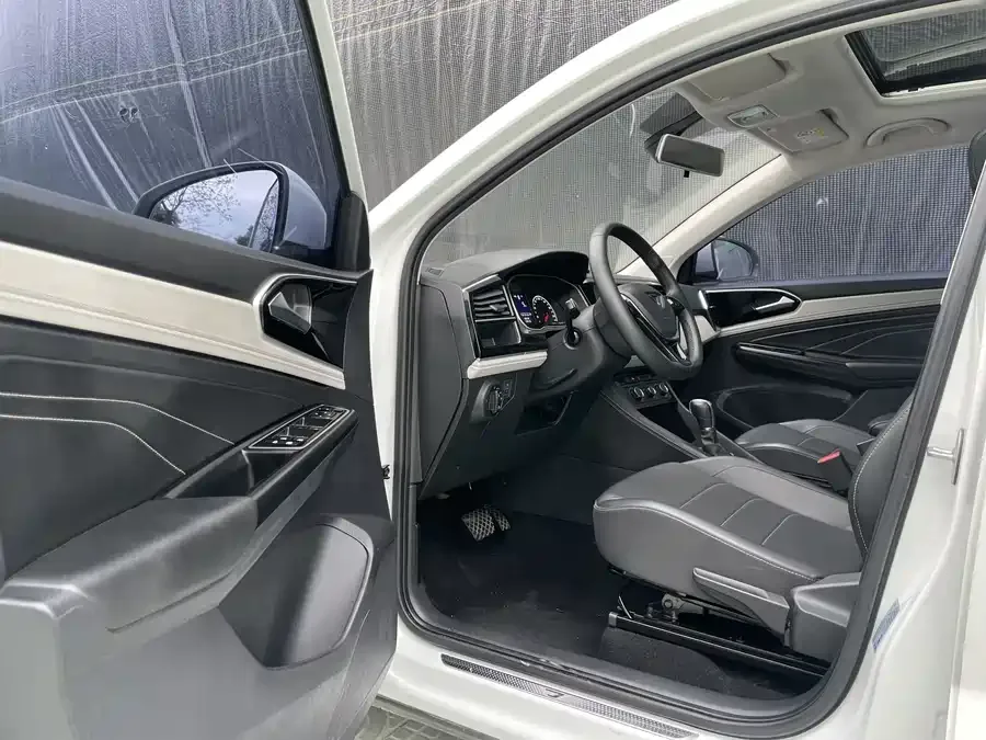 Jetta VS5 Jetta VS5 2023 280TSI Automatic High-gloss Enjoyment Edition 2024 — миниатюра 3