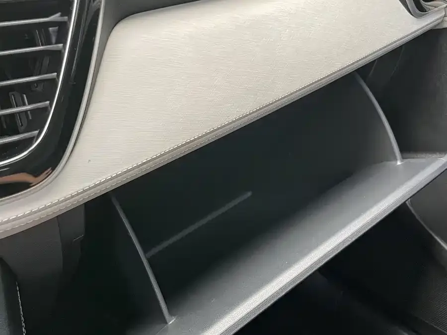 Jetta VS5 Jetta VS5 2023 280TSI Automatic High-gloss Enjoyment Edition 2024 — миниатюра 4