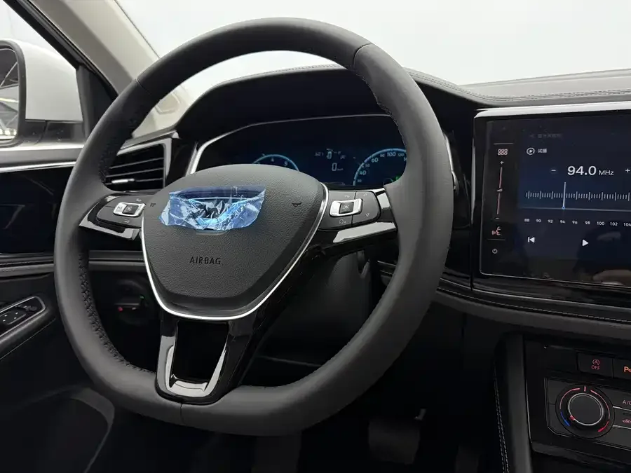 Jetta VS5 Jetta VS5 2024 280TSI Automatic Enjoy Edition 2025 — миниатюра 4