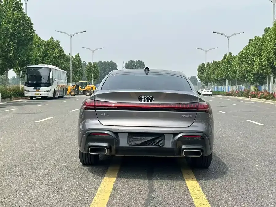 Audi A5L Sportback 2026 TFSI 150kW Luxury Edition 2025 — миниатюра 5