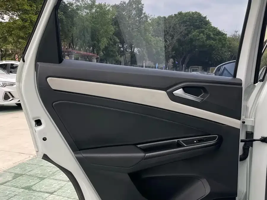 Jetta VS5 Jetta VS5 2023 280TSI Automatic High-gloss Enjoyment Edition 2024 — миниатюра 5