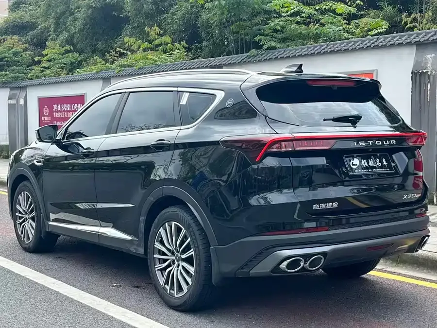 Jetour X70 PLUS JETOUR X70 PLUS 2024 Champion Edition 1.5T DCT Champion PRO 5 Seaters 2025 — миниатюра 2