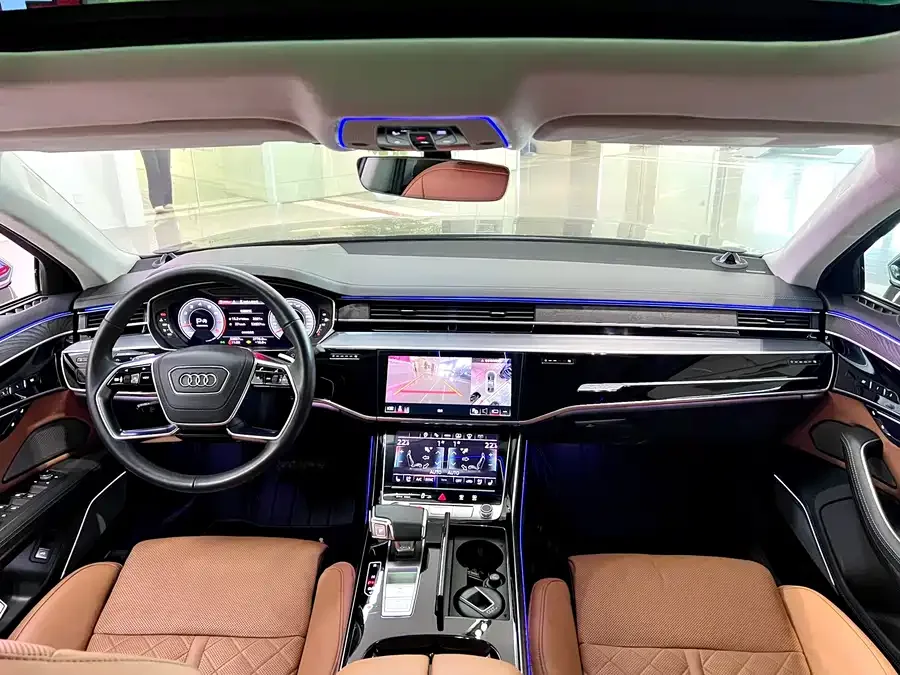 Audi A8 2022 A8L Horch Founders Edition Legend 2023 — миниатюра 5