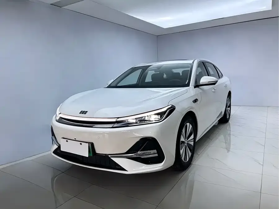 Geely Galaxy A7 2025