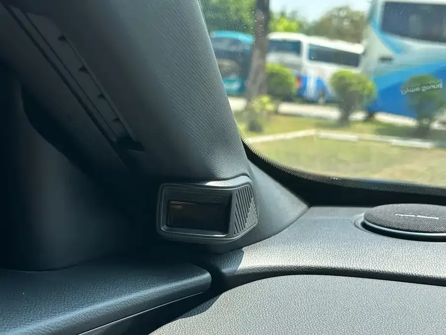 Geely Galaxy A7 Galaxy A7 2025 EM-i 150km Starship Edition 2025 — миниатюра 3