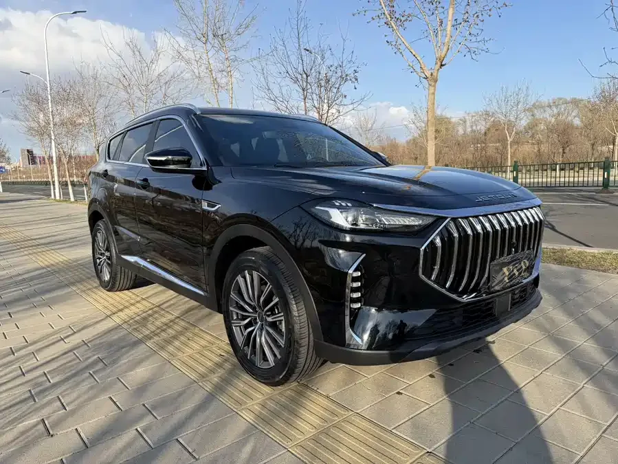 Jetour X70 PLUS JETOUR X70 PLUS 2023 1.5T DCT Brave PLUS 5-seater 2023 — миниатюра 3