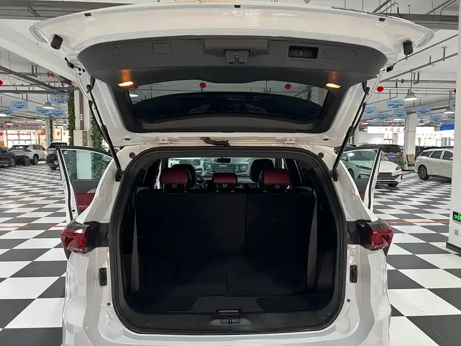 Jetour X70 PLUS JETOUR X70 PLUS 2021 facelift 1.5T DCT Mountain PRO 7-seater 2022 — миниатюра 4
