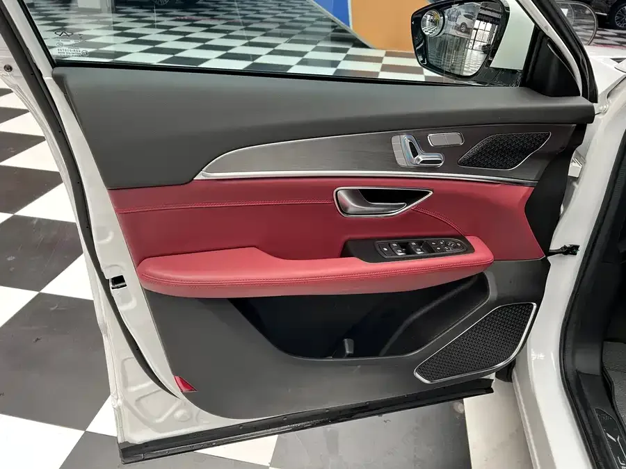 Jetour X70 Plus JETOUR X70 PLUS 2021 facelift 1.5T DCT Mountain PRO 7-seater 2022 — миниатюра 5