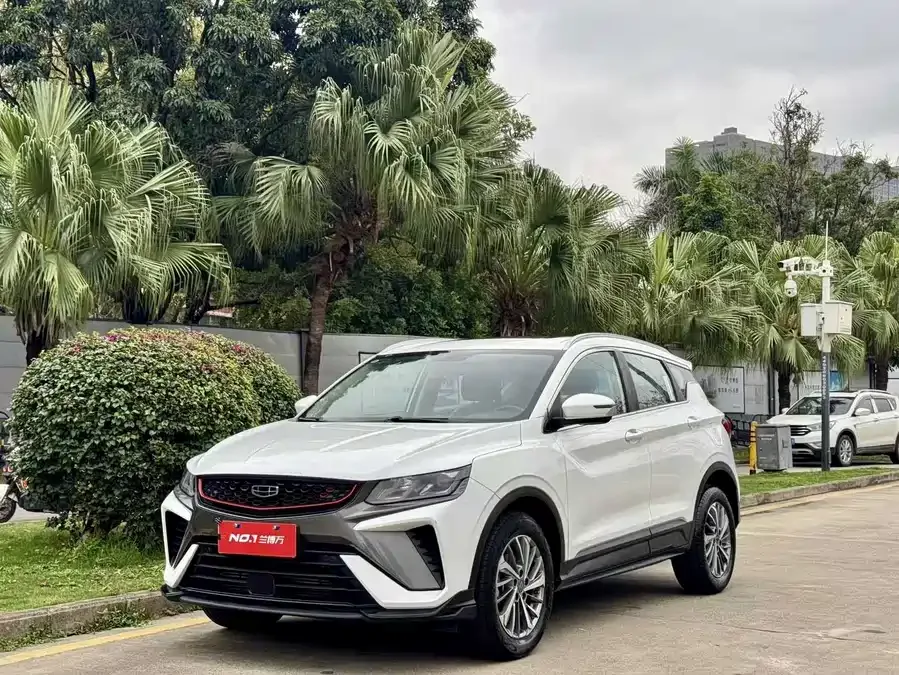 Geely Coolray SX11 Binyue 2021 1.4T DCT Platinum Edition 2022 — фото 1, купить с доставкой в Москву