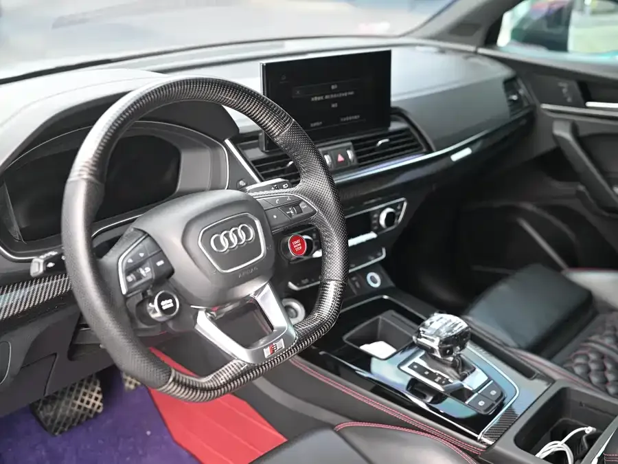 Audi Q5L Sportback 2021 45 TFSI Premium Selection 2022 — миниатюра 4