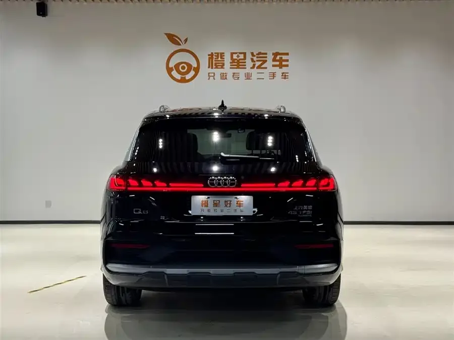 Audi Q6 2024 45 TFSI quattro Qiyun Yulin Package 6 Seaters 2024 — миниатюра 2