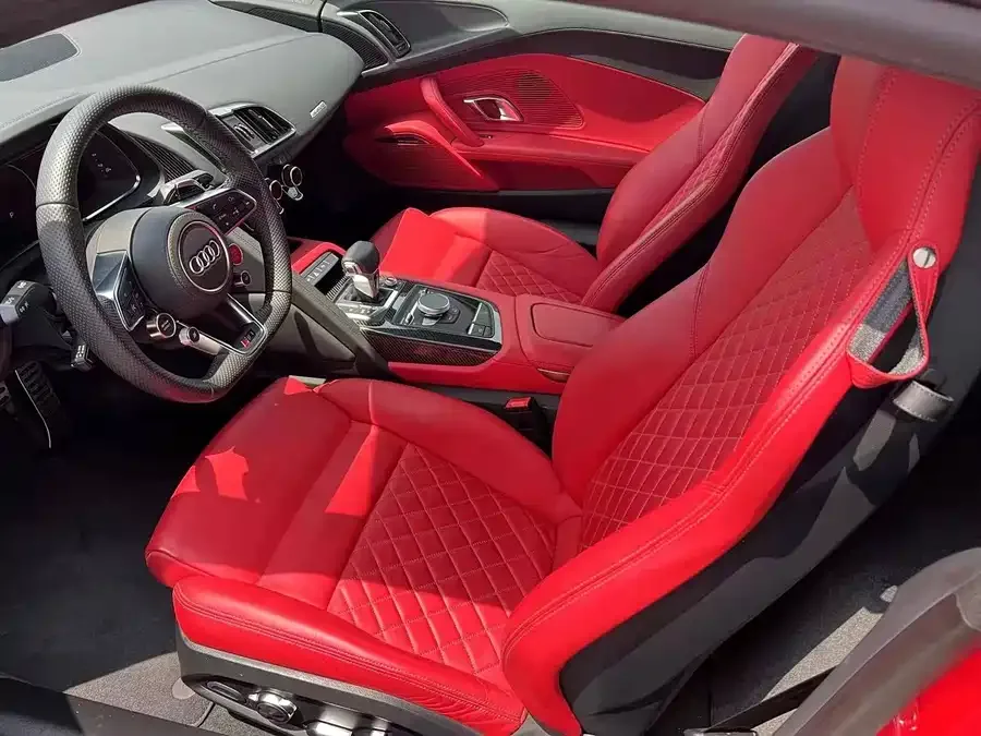 Audi R8 2022 V10 Coupe Performance 2023 — миниатюра 5