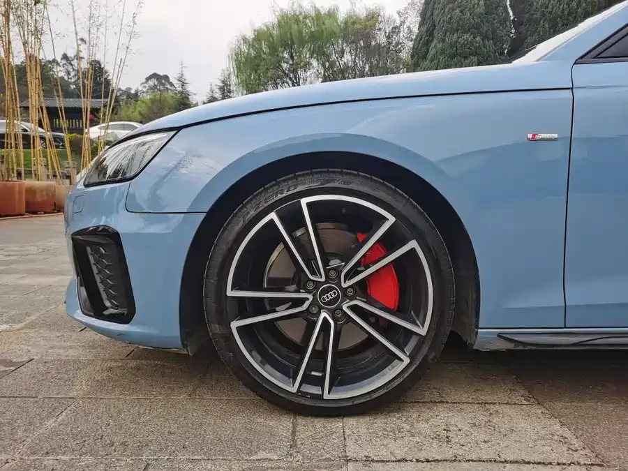 Audi a4 l 2024 45 TFSI quattro premium dynamic model 2024 — миниатюра 2