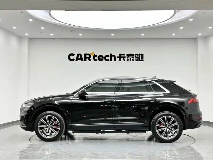Audi Q8 2022 45 TFSI luxury and dynamic model 2023 — миниатюра 2