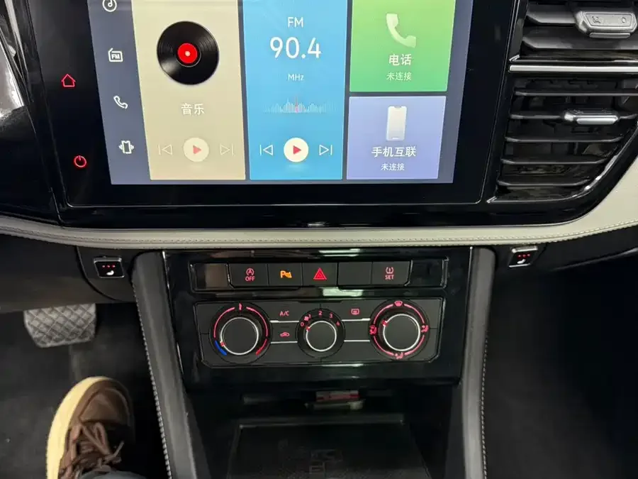 Jetta VS7 Jetta VS7 2022 280TSI automatic aggressive version 2023 — миниатюра 3