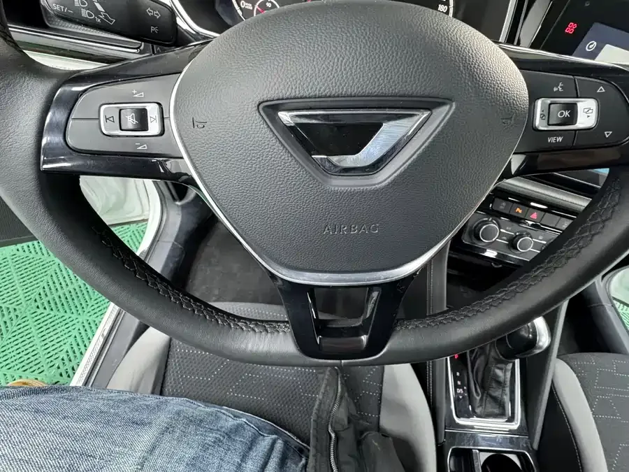 Jetta VS7 Jetta VS7 2023 280TSI automatic aggressive version 2023 — миниатюра 5