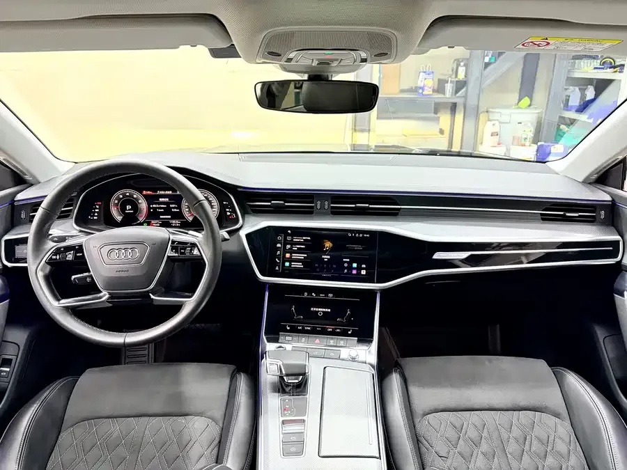 Audi A7L 2024 45TFSI S-line Dream Flow Crystal Set 2024 — миниатюра 5