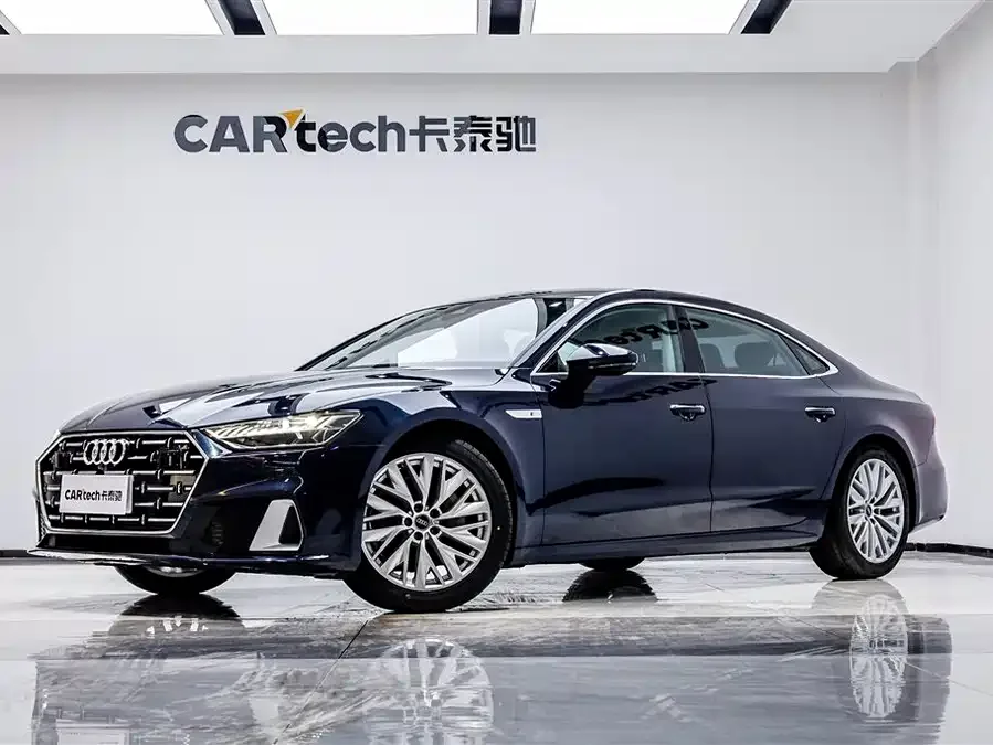 Audi A7L 2024 45TFSI S-line Dream Flow Crystal Set 2024 — фото 1, купить с доставкой в Москву