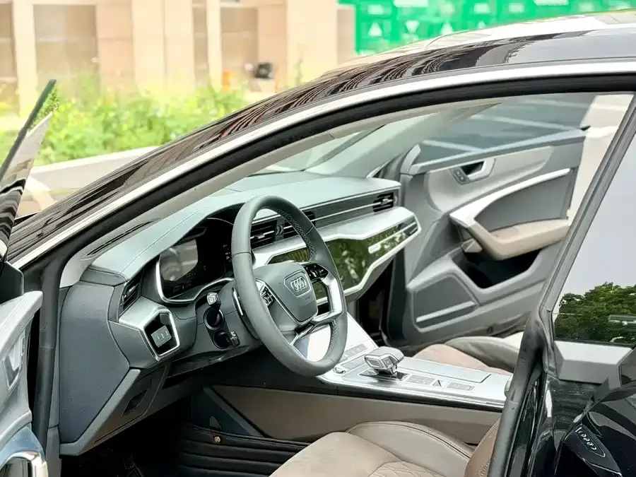 Audi A7L 2022 45 TFSI quattro S-line Wind Knight 2023 — миниатюра 4