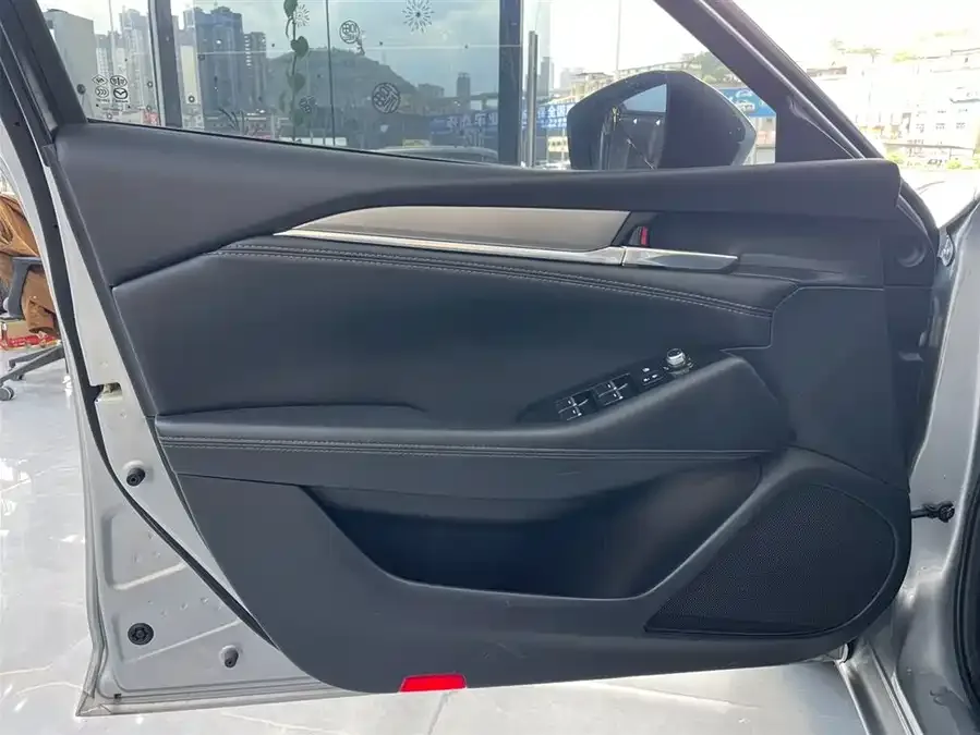 Mazda Atenza 2021 Atez 2.0L Blue Sky Deluxe Edition 2022 — миниатюра 2