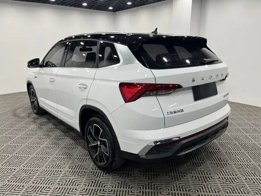 Skoda Kamiq 2023 Kamiq GT 1.5L Automatic Premium Edition 2023 — миниатюра 3