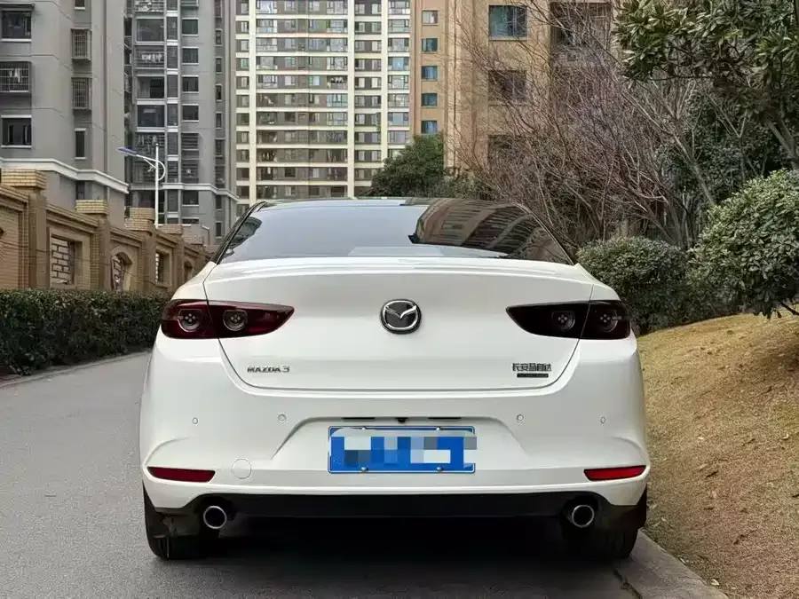 Mazda Axela Mazda 3 Angkesaila 2023 2.0L Automatic Elegant Edition 2024 — миниатюра 2