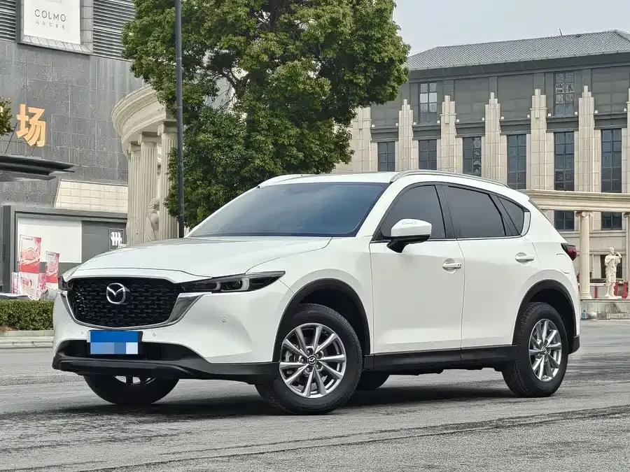 Mazda CX5 2024 2.0L automatic two-wheel drive comfort model 2024 — фото 1, купить с доставкой в Москву