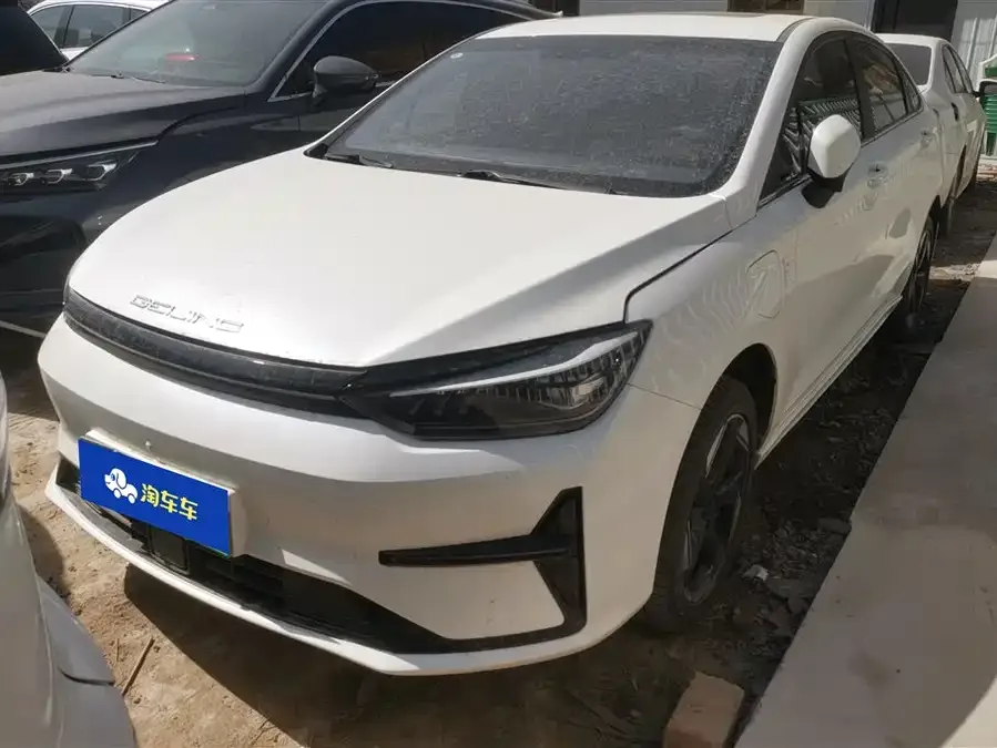 BAIC Beijing EU5 PLUS Beijing EU5 PLUS 2024 R500 Standard Travel Edition 2024 — фото 1, купить с доставкой в Москву