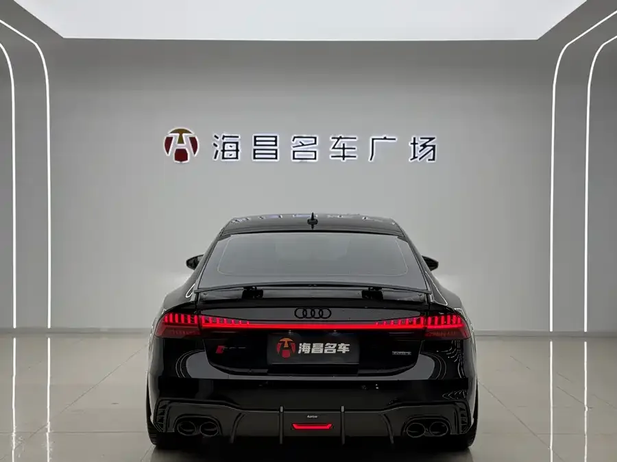 Audi A7 2023 55 TFSI quattro exclusive model 2023 — миниатюра 2