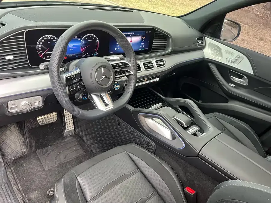 Mercedes-Benz GLE Coupe AMG Mercedes-Benz GLE Coupe AMG 2024 AMG GLE 53 4MATIC+ Coupe SUV 2024 — миниатюра 2