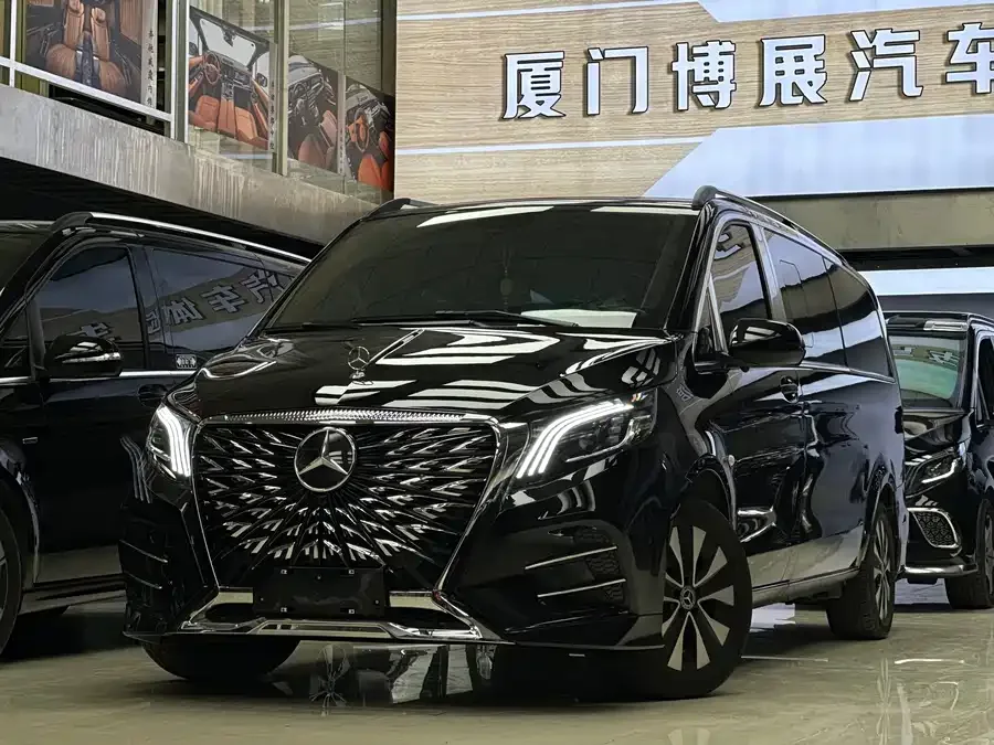 Mercedes-Benz Vito 2024