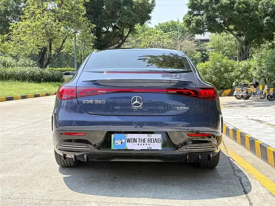 Mercedes-Benz EQE Mercedes-Benz EQE 2022 350 Pioneer Edition 2024 — миниатюра 2