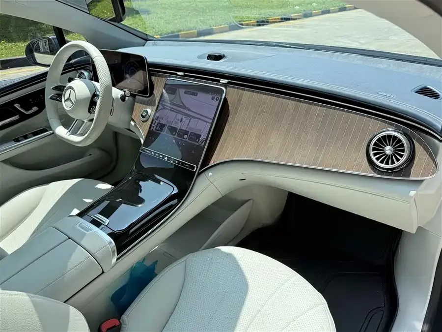 Mercedes-Benz EQE Mercedes-Benz EQE 2022 350 Pioneer Edition 2024 — миниатюра 5
