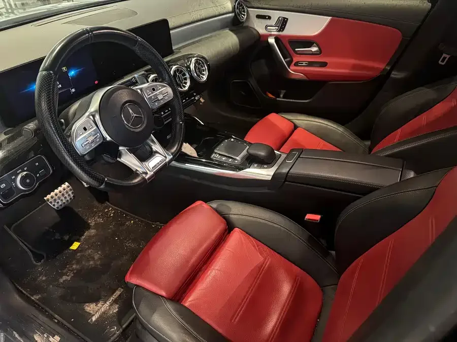 Mercedes-Benz A-Class AMG Mercedes-Benz A-Class AMG (Imported) 2022 AMG A 35 4MATIC 2022 — миниатюра 2