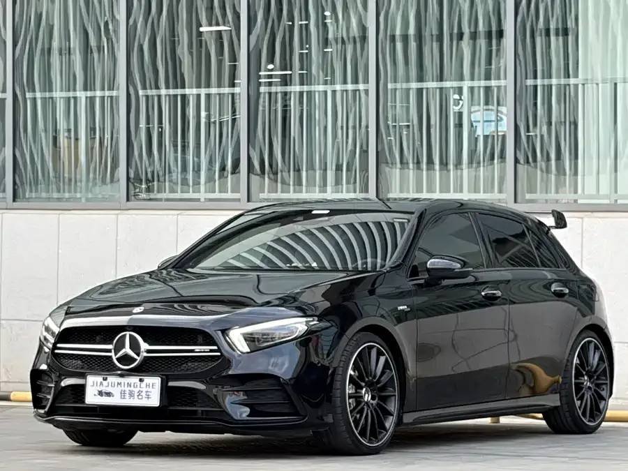 Mercedes-Benz A-Class AMG Mercedes-Benz A-Class AMG (Imported) 2022 AMG A 35 4MATIC 2022 — фото 1, купить с доставкой в Москву
