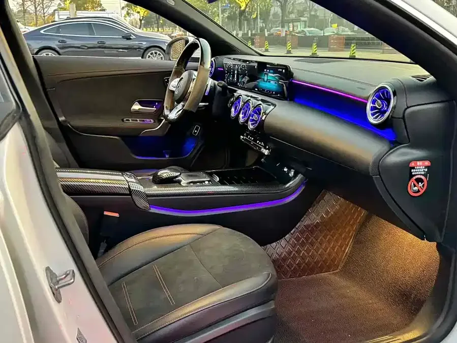 Mercedes-Benz CLA-Class Mercedes-Benz CLA (Imported) 2022 CLA 200 2023 — миниатюра 5