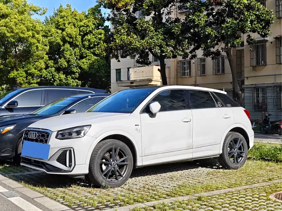 Audi Q2L 2022 35 TFSI aggressive and dynamic model 2023 — фото 1, купить с доставкой в Москву