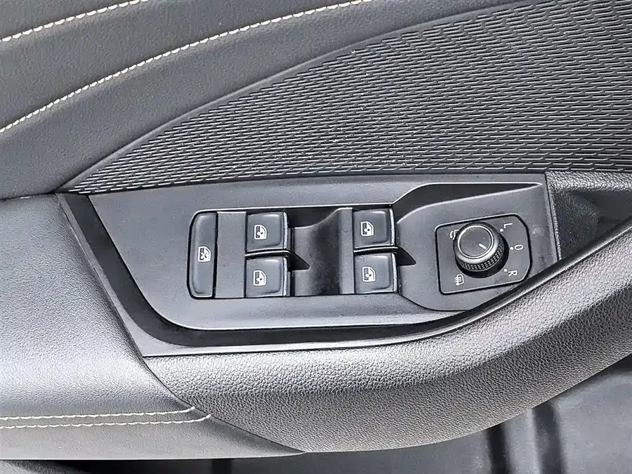 Skoda Octavia Octavia 2021 PRO TSI280 DSG Premium Edition 2022 — миниатюра 3