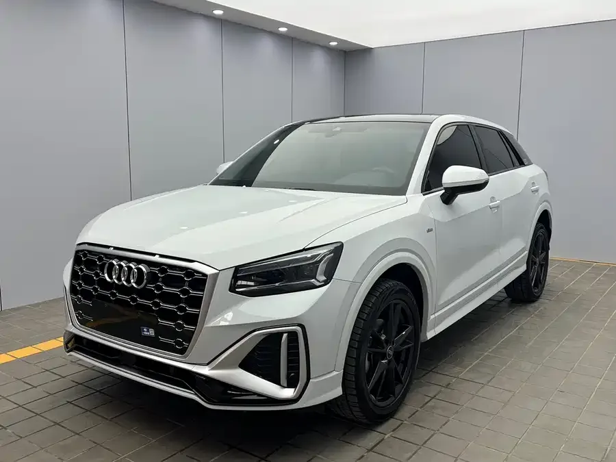 Audi Q2L 2022 35 TFSI aggressive and dynamic model 2022 — фото 1, купить с доставкой в Москву
