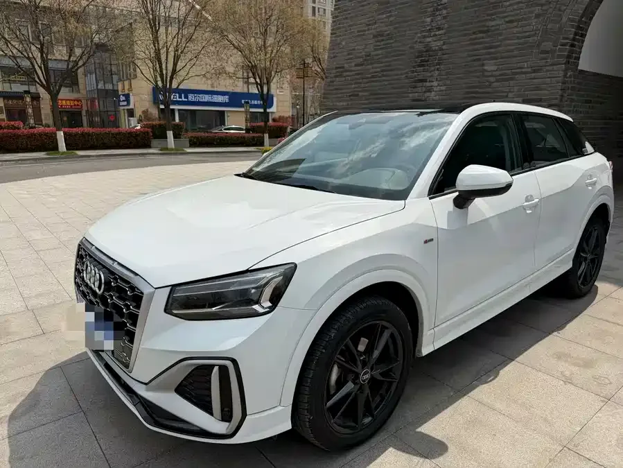 Audi Q2L 2022 35 TFSI aggressive and dynamic model 2023 — фото 1, купить с доставкой в Москву