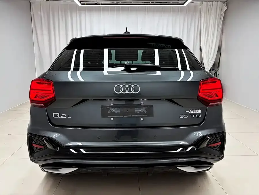 Audi Q2L 2022 35 TFSI Fashion Dynamic Edition 2022 — миниатюра 2