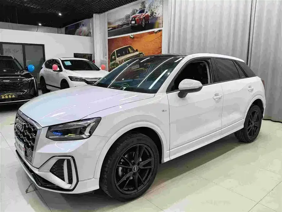 Audi Q2L 2022 35 TFSI aggressive and dynamic model 2022 — фото 1, купить с доставкой в Москву