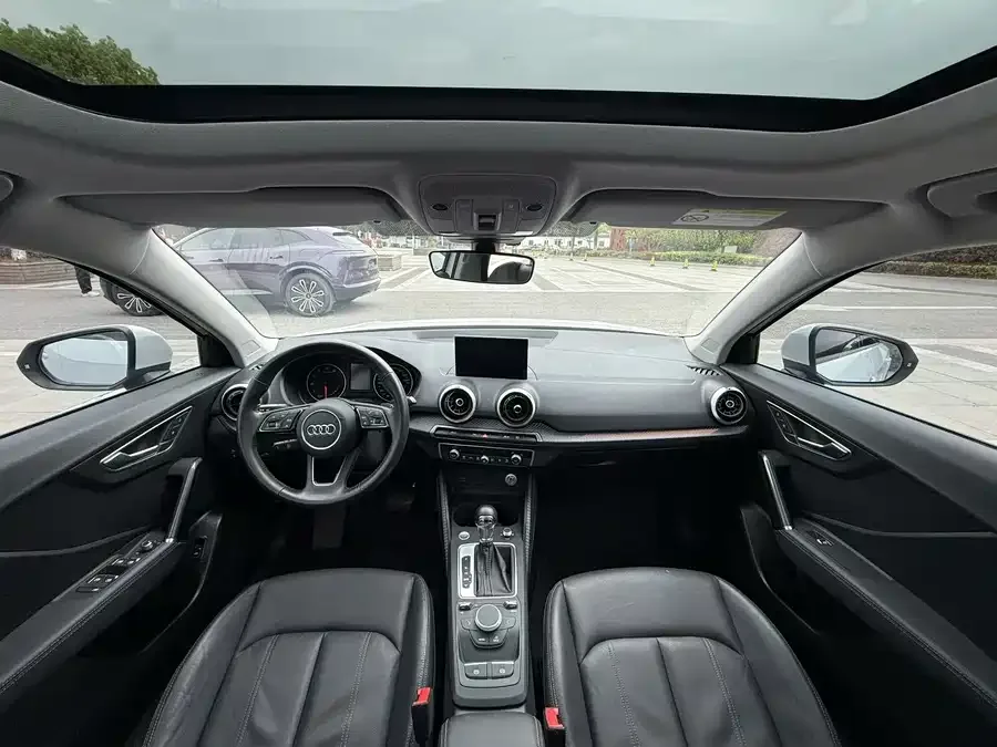 Audi Q2L 2022 35 TFSI Fashionable and Elegant 2022 — миниатюра 5