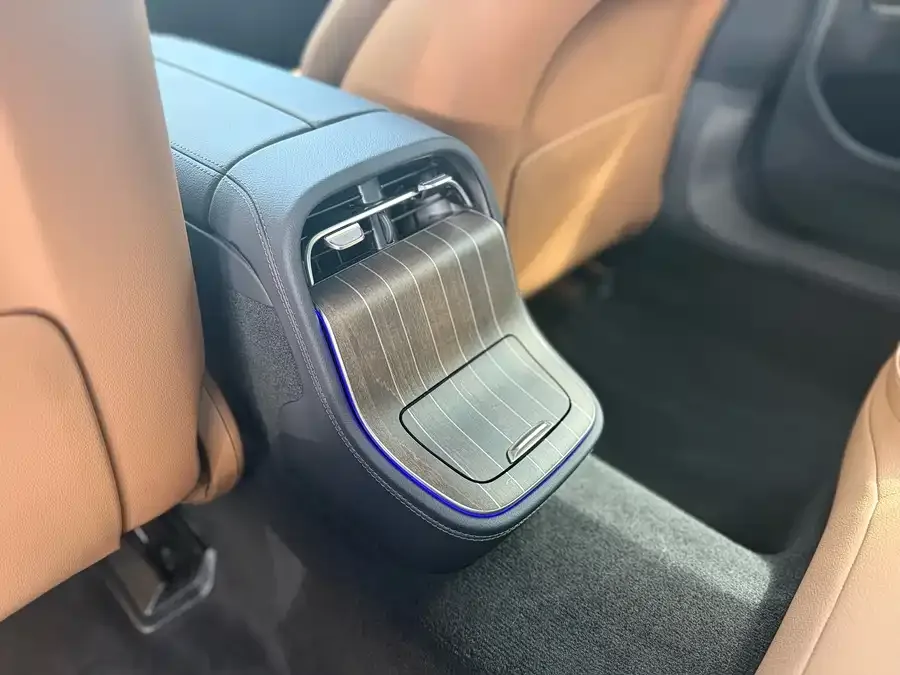 Mercedes-Benz E-class new energy Mercedes-Benz E-Class New Energy 2024 E 350 e L Plug-in Hybrid Sedan 2024 — миниатюра 5