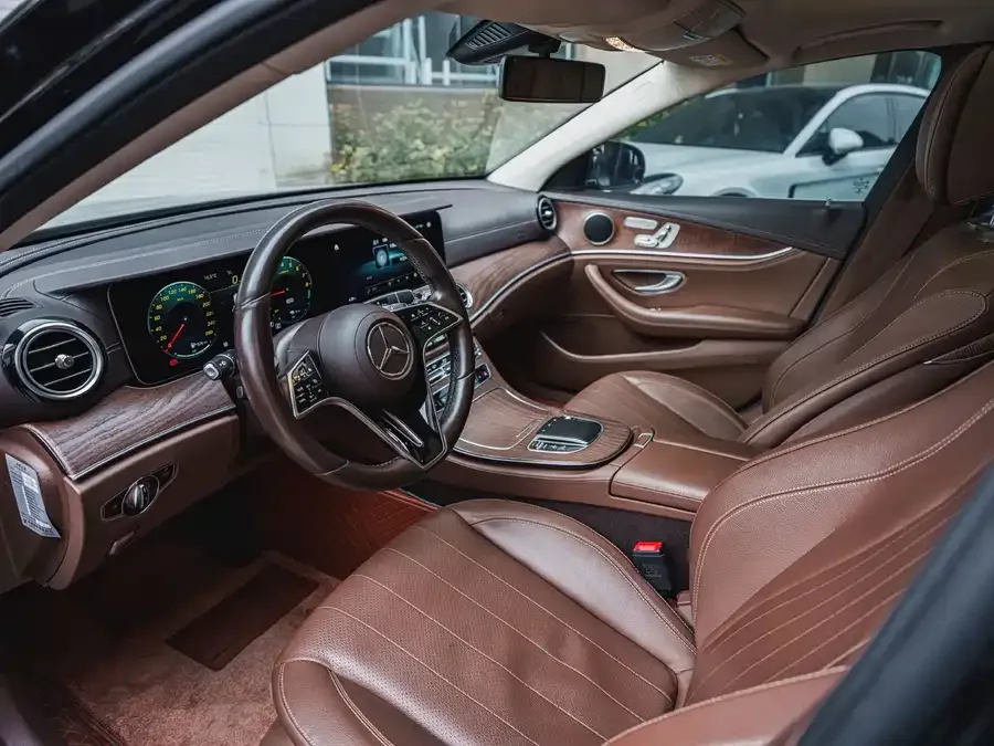 Mercedes-Benz E-class new energy Mercedes-Benz E-Class New Energy 2022 E 350 e L Plug-in Hybrid Sedan 2022 — миниатюра 5