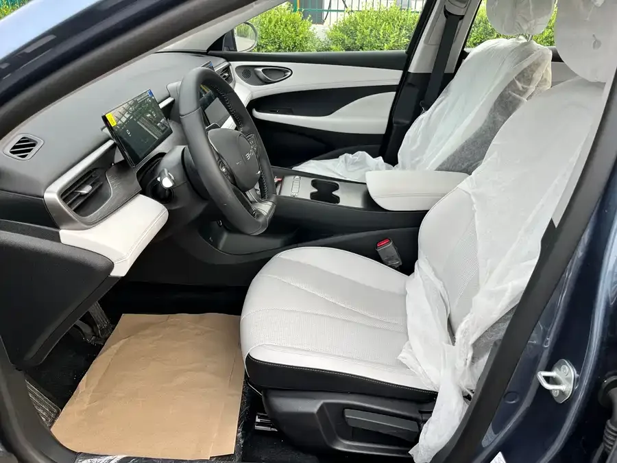 BYD seal 05 DM-i Seal 05 DM-i 2026 DM-i 128KM Luxury Edition 2026 — миниатюра 3