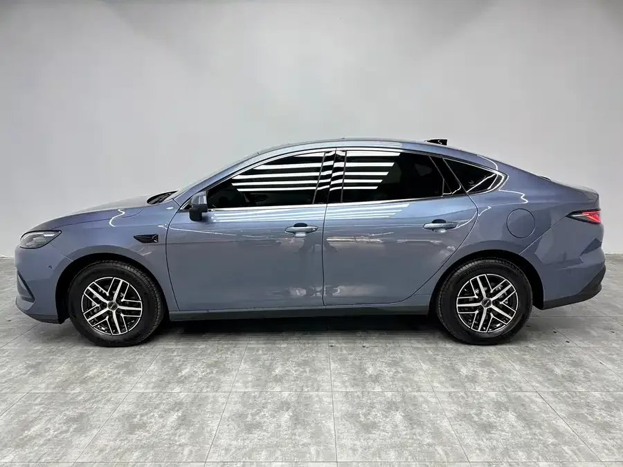 BYD seal 05 DM-i Seal 05 DM-i 2025 DM-i Intelligent Driving Edition 55KM Luxury Model 2025 — миниатюра 3